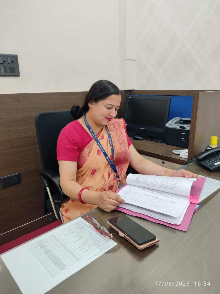 Dr. Nidhi Pathak — Psychological Counsellor, Ph.D. Psychology
